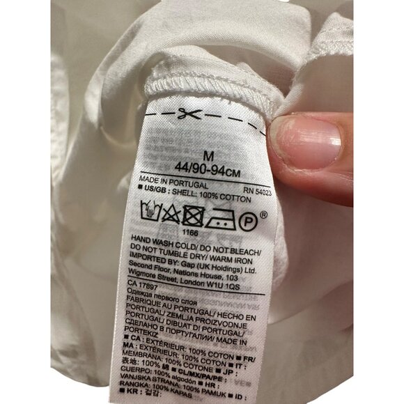 🍒 2/$20 🍒 White Sleeveless Blouse with 3 Bows and Ruching Across Front sz M - Picture 7 of 7